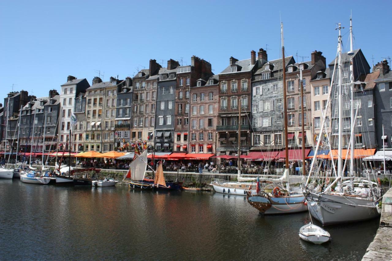 -la Batisse -parking Prive -coeur Historique - La Clef De Appartement Honfleur